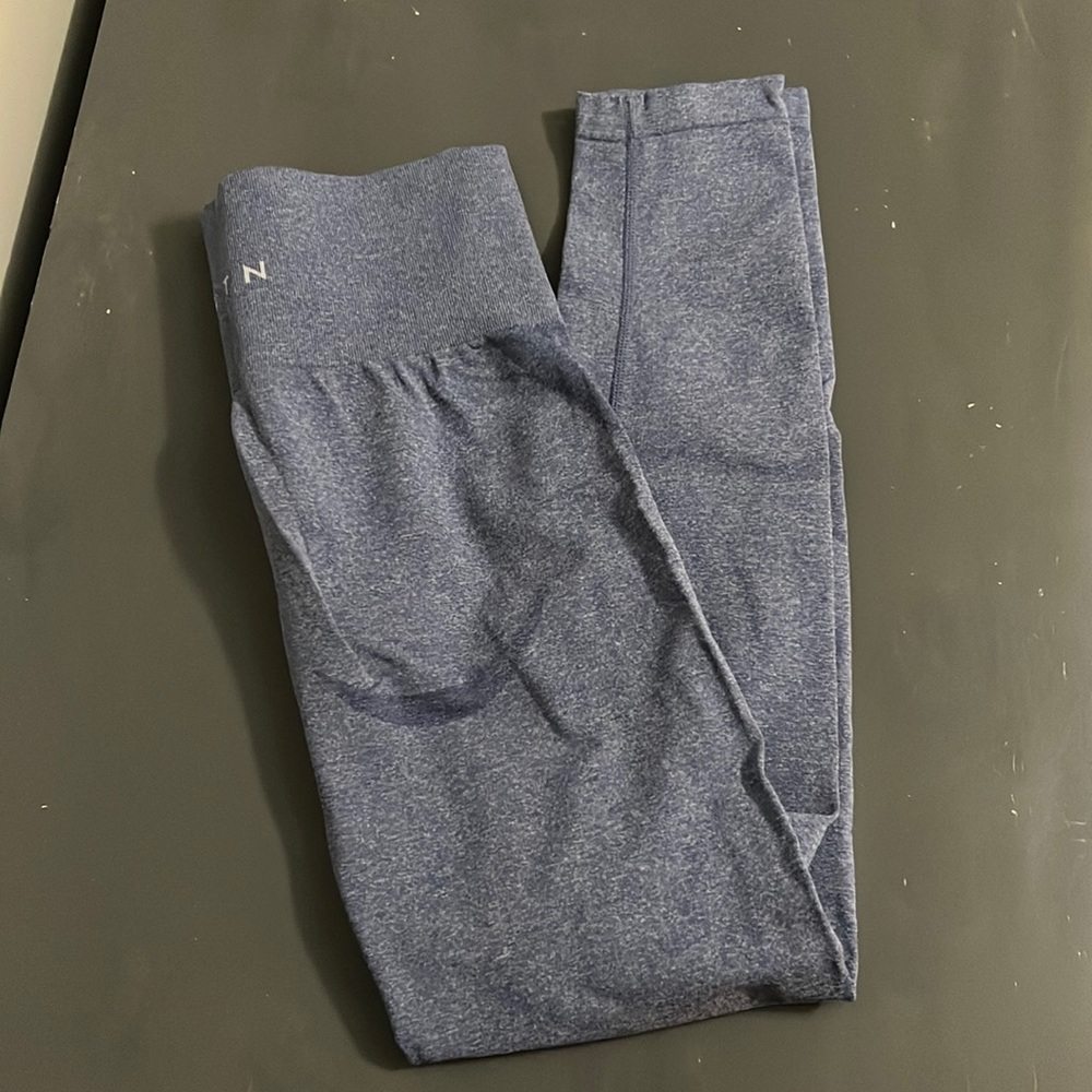 NVGTN  blue size small